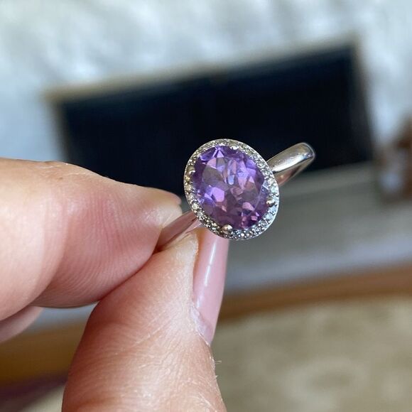 Michael Hill 10K White Gold Amathyst & Diamonds Halo Ring - Picture 3 of 11